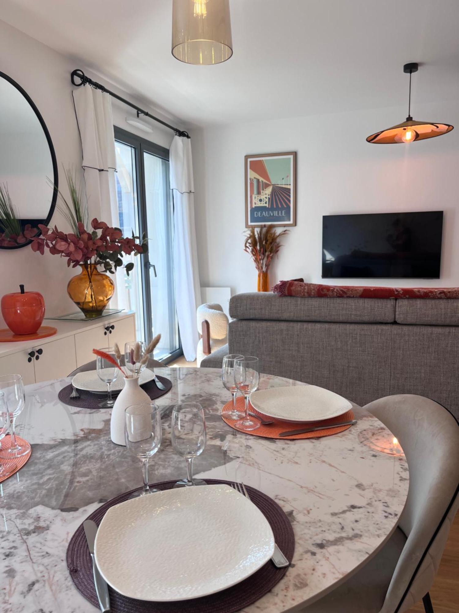 Appartement Standing, Centre,200M Place Morny Deauville Extérieur photo